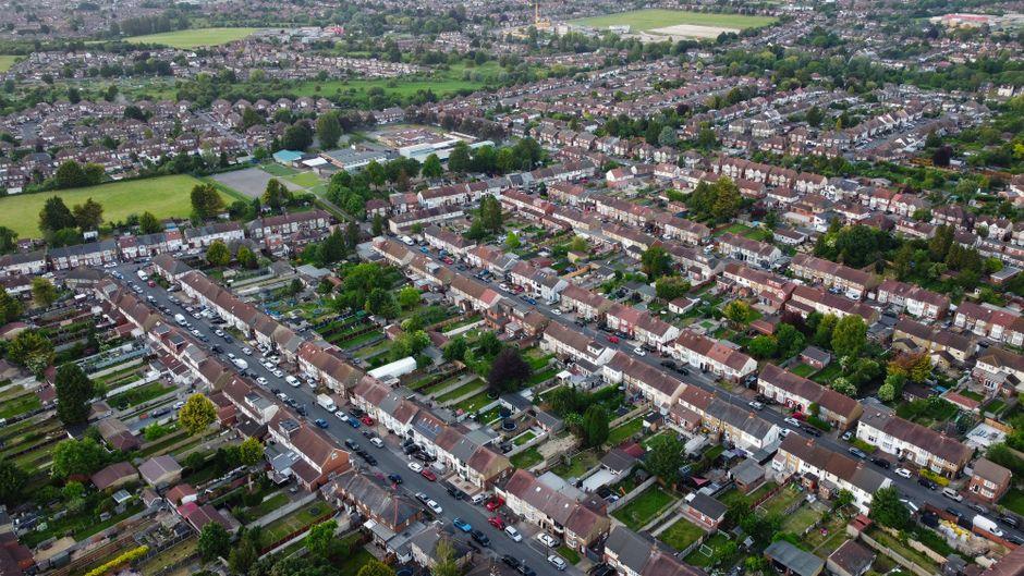 Leeds Council Debates Housing Targets Amid Market Quarter Works